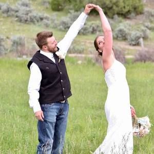 Meet your Posher, Hali